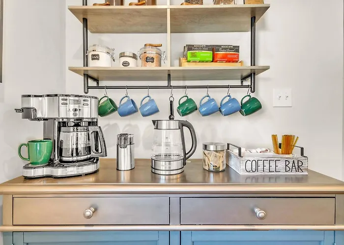 Holiday home 2 Brs & Space To Spread Out, Pets Ok, Coffee Bar Brookfield